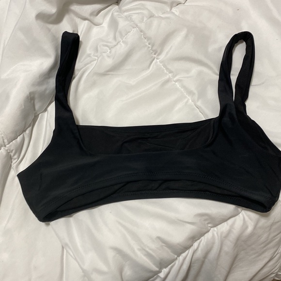 Aerie swim top - Picture 2 of 3